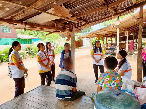 ทีม MCATT โรงพยาบาลพระศรีมหาโพธิ์ ร่วมกับ ศูนย์สุขภาพจิตที่ 10 ลงพื้นที่อำเภอภูสิงห์ จังหวัดศรีสะเกษ ติดตามเยียวยาจิตใจ ครอบครัวผู้เสียชีวิตจากเหตุการณ์