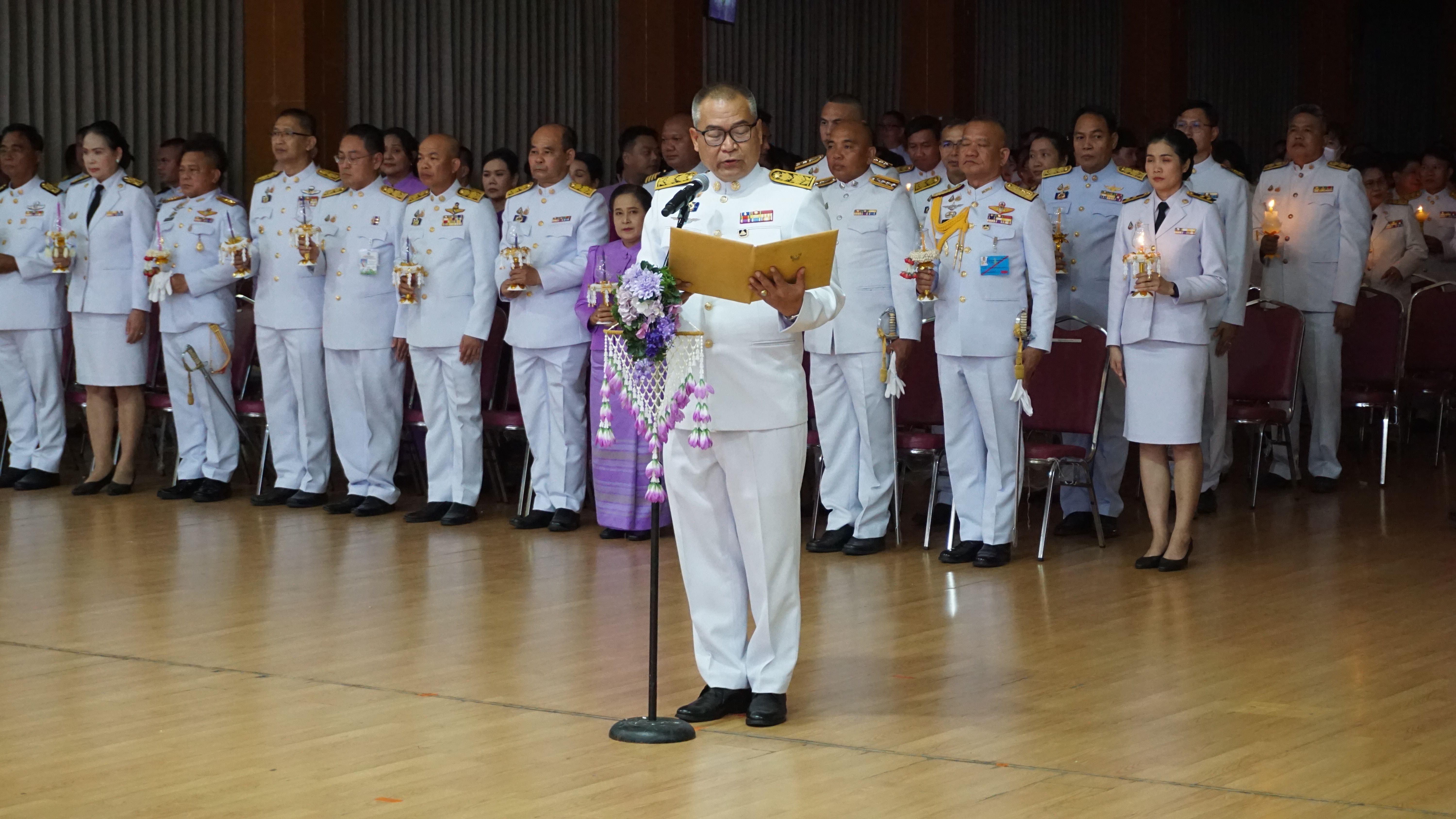 ศูนย์สุขภาพจิตที่ 10 ร่วมพิธีวางพานพุ่มและจุดเทียนถวายพระพรชัยมงคล เนื่องในโอกาสวันเฉลิมพระชนมพรรษา สมเด็จพระนางเจ้าสุทิดา พัชรสุธาพิมลลักษณ พระบรมราชิน